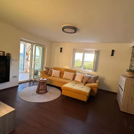 Tramontina Apartment *